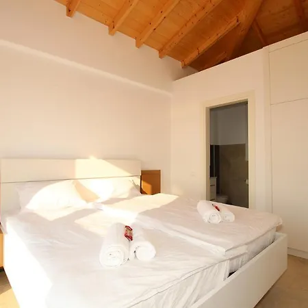 Sunset Sea View 9 * Afión