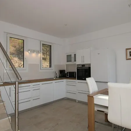 Sunset Sea View 9 Afión