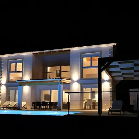 Villa Sunset Sea View 9 *